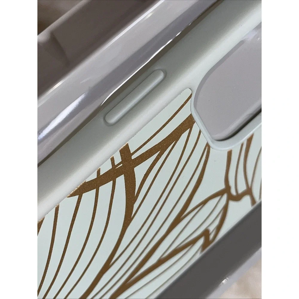 iphone 12 and‎ 12Pro antimicrobial case light mint green & gold leaves wireless